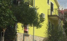 Katy'S Place